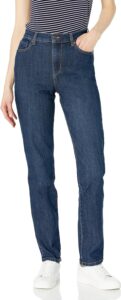 tapered jean standard