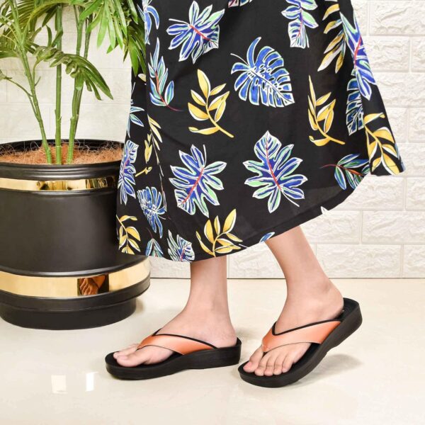 best women comfortable sandals 2024